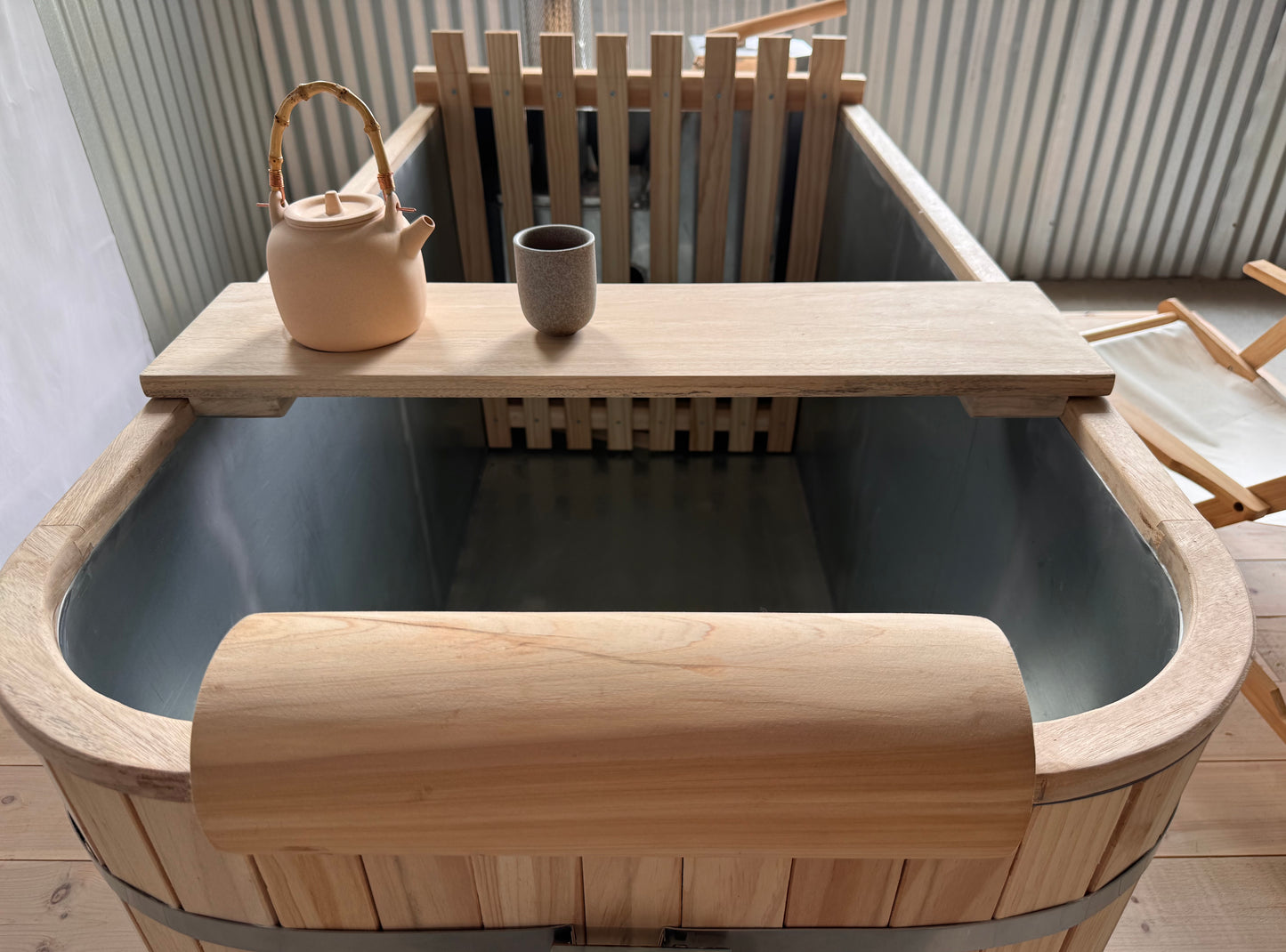 Outdoor Square Hotub