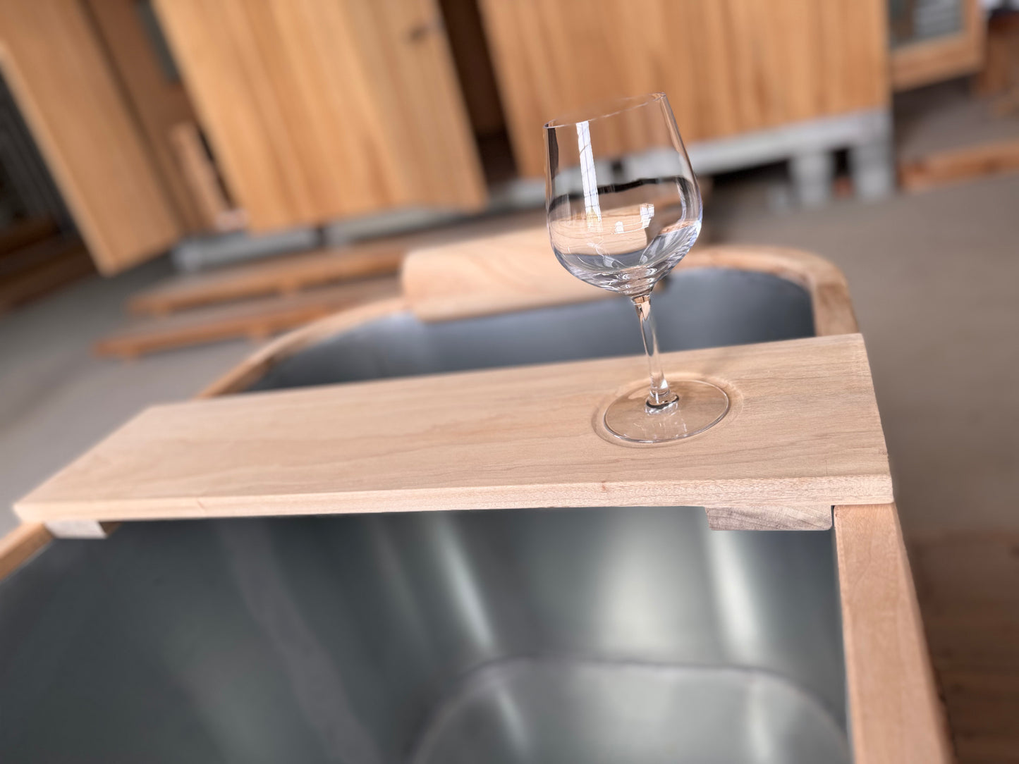 Outdoor Square Hotub